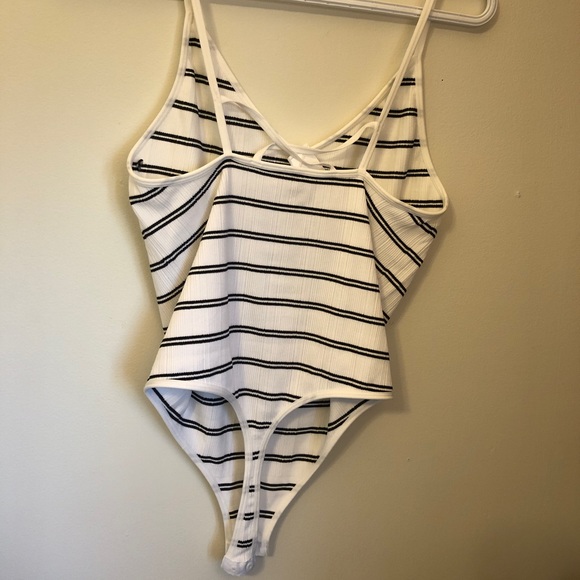 🎀4/$20 Cupshe Bodysuit - Picture 2 of 3